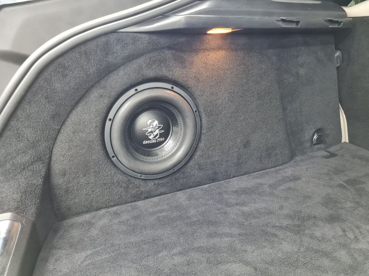 Корпус сабвуфера MB GLE Coupe — изображение 6