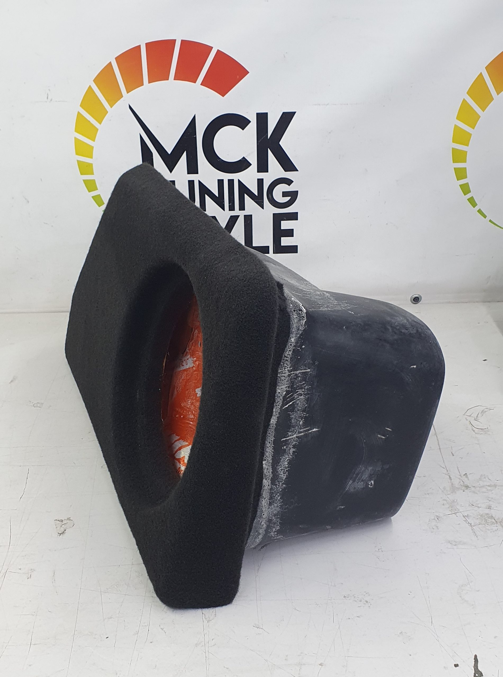 Корпус сабвуфера Range Rover Sport III 2022-2025г — изображение 3