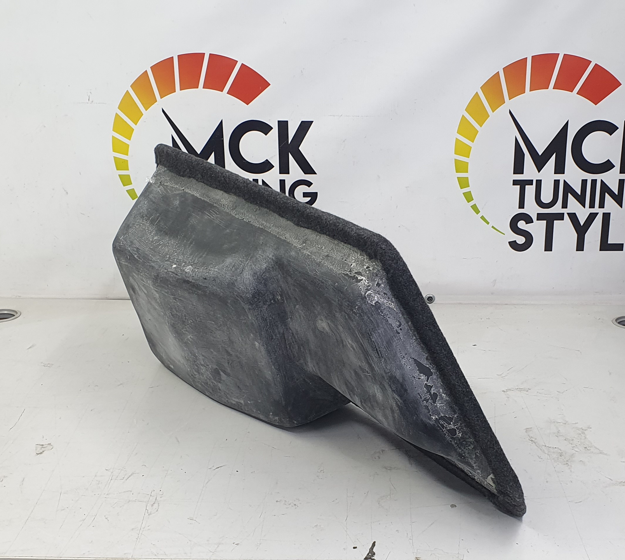 Корпус сабвуфера Range Rover V 21+ короб стелс — изображение 5